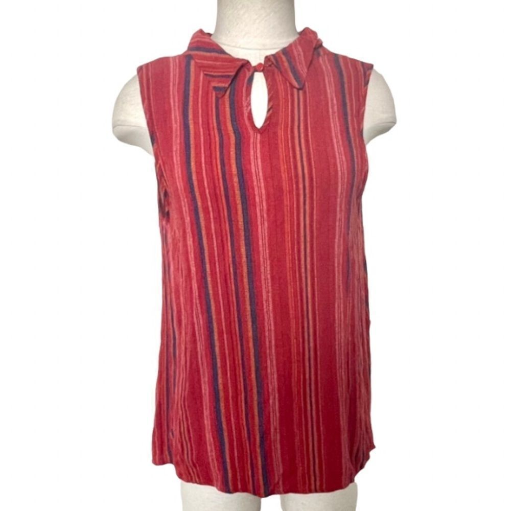 Monteau red striped collared sleeveless top